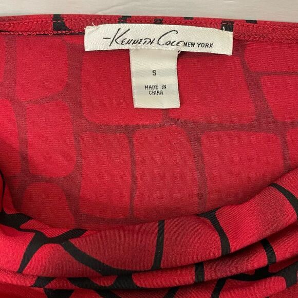 Kenneth Cole| Small | Sleeveless top| Drape front - Picture 8 of 9